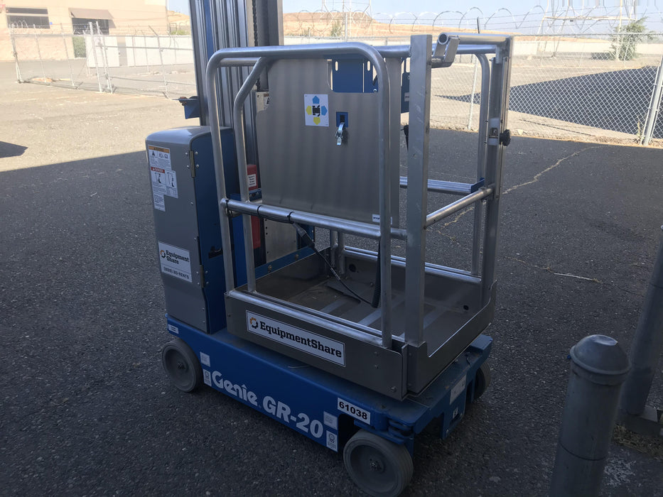 2019 GENIE GR-20