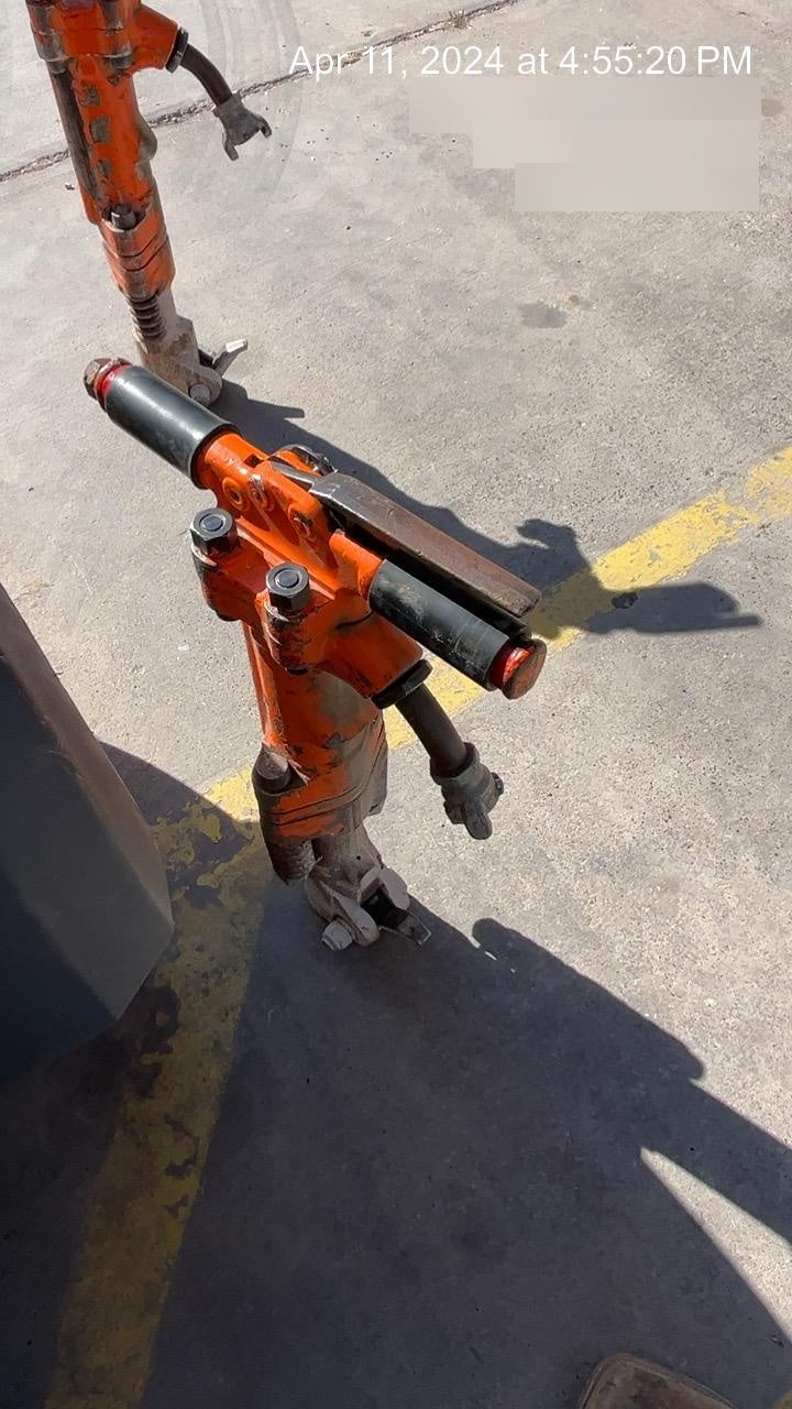 2023 MICHIGAN PNEUMATIC ES-TPB60-118-TRACKER