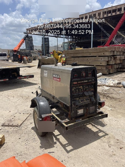 2019 Lincoln Electric Vantage 322 Lincoln Vantage 322 Welder w/Trailer, Light Kit, Cable Rack