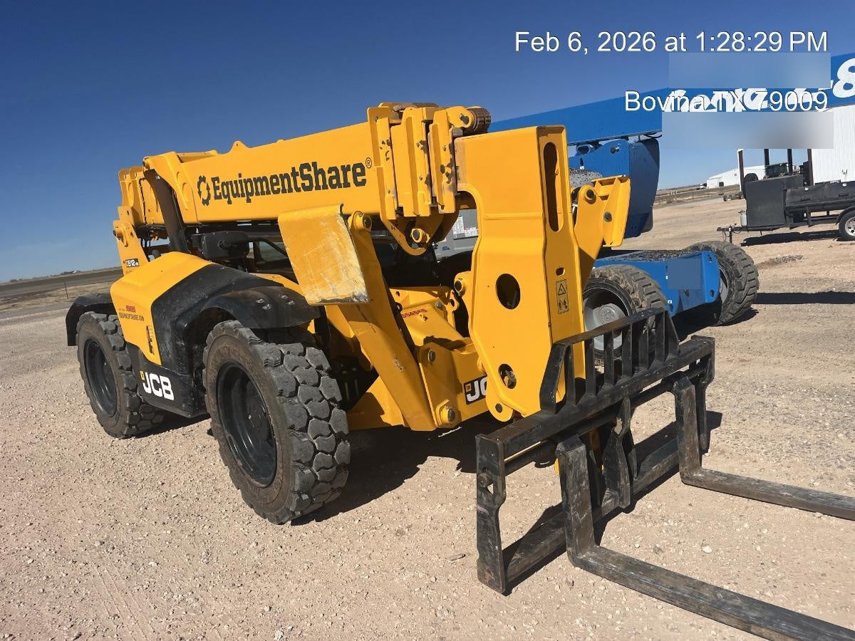 2022 JLG ES1932