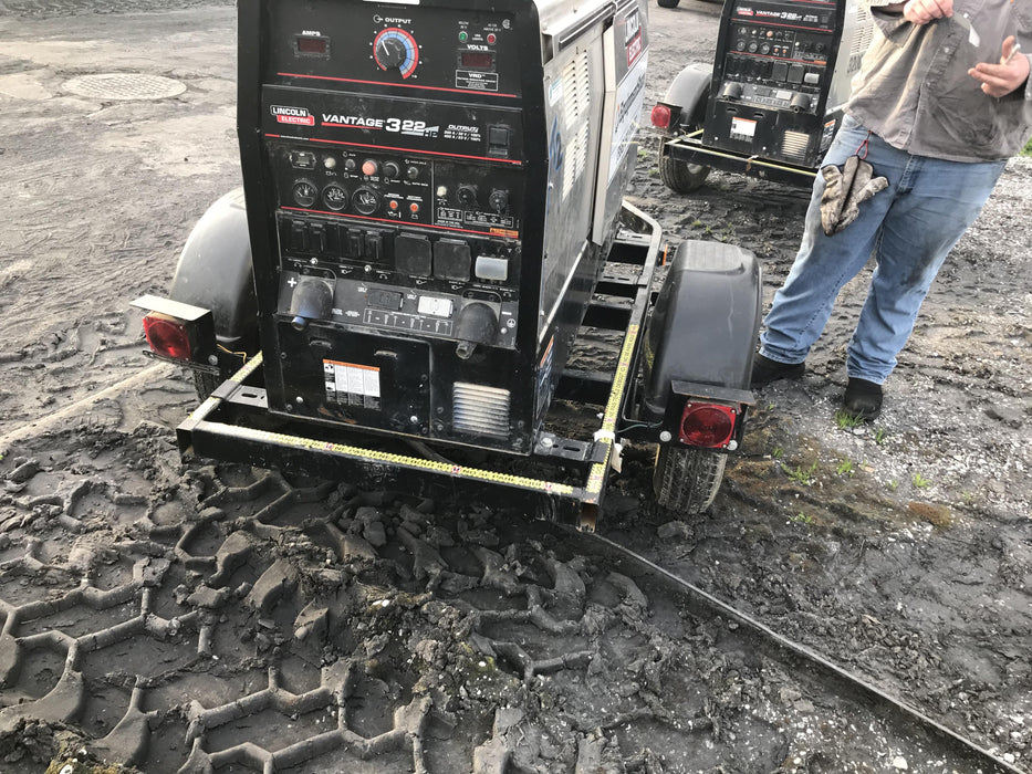 2019 Lincoln Electric Vantage 322 Welder Ready-Pak 3, Two wheel trailer, Fender and Light kit, Cable Rack