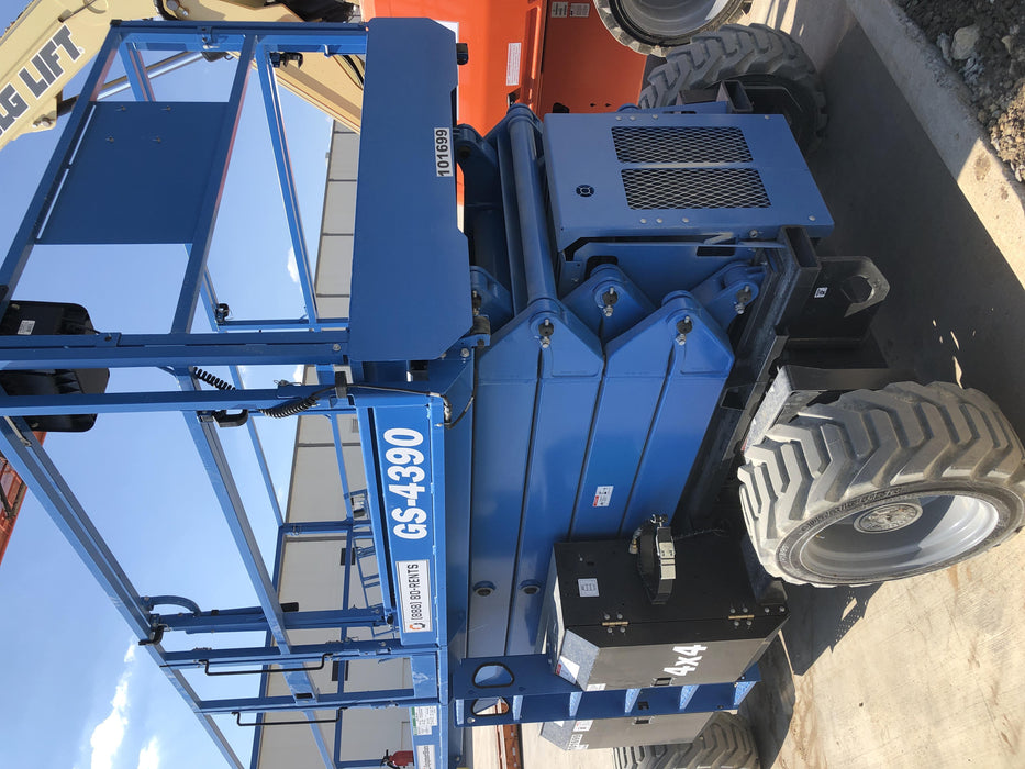 2020 GENIE GS-4390 RT
