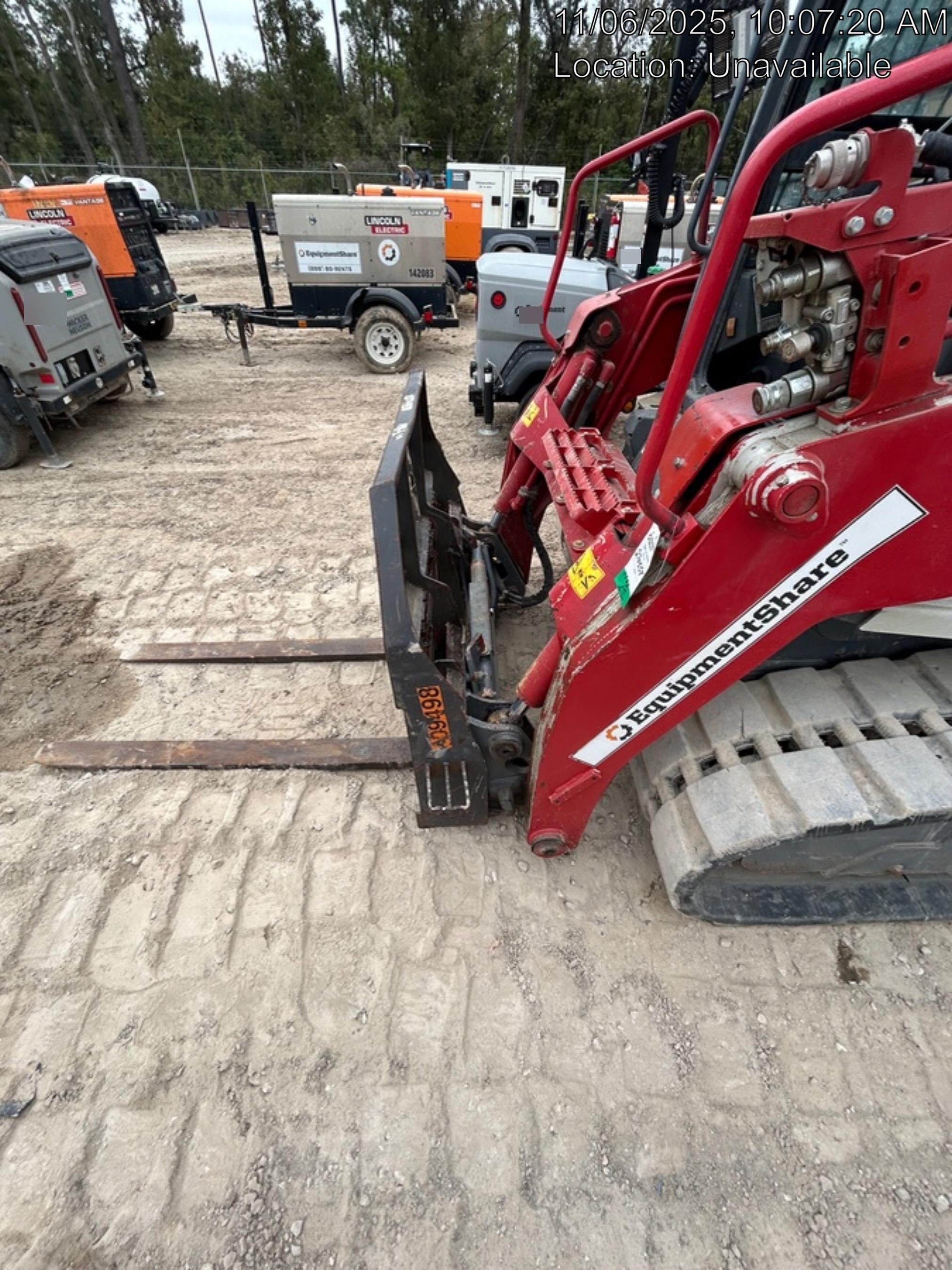 2020 EMKAY 48" Pallet Forks - Emkay