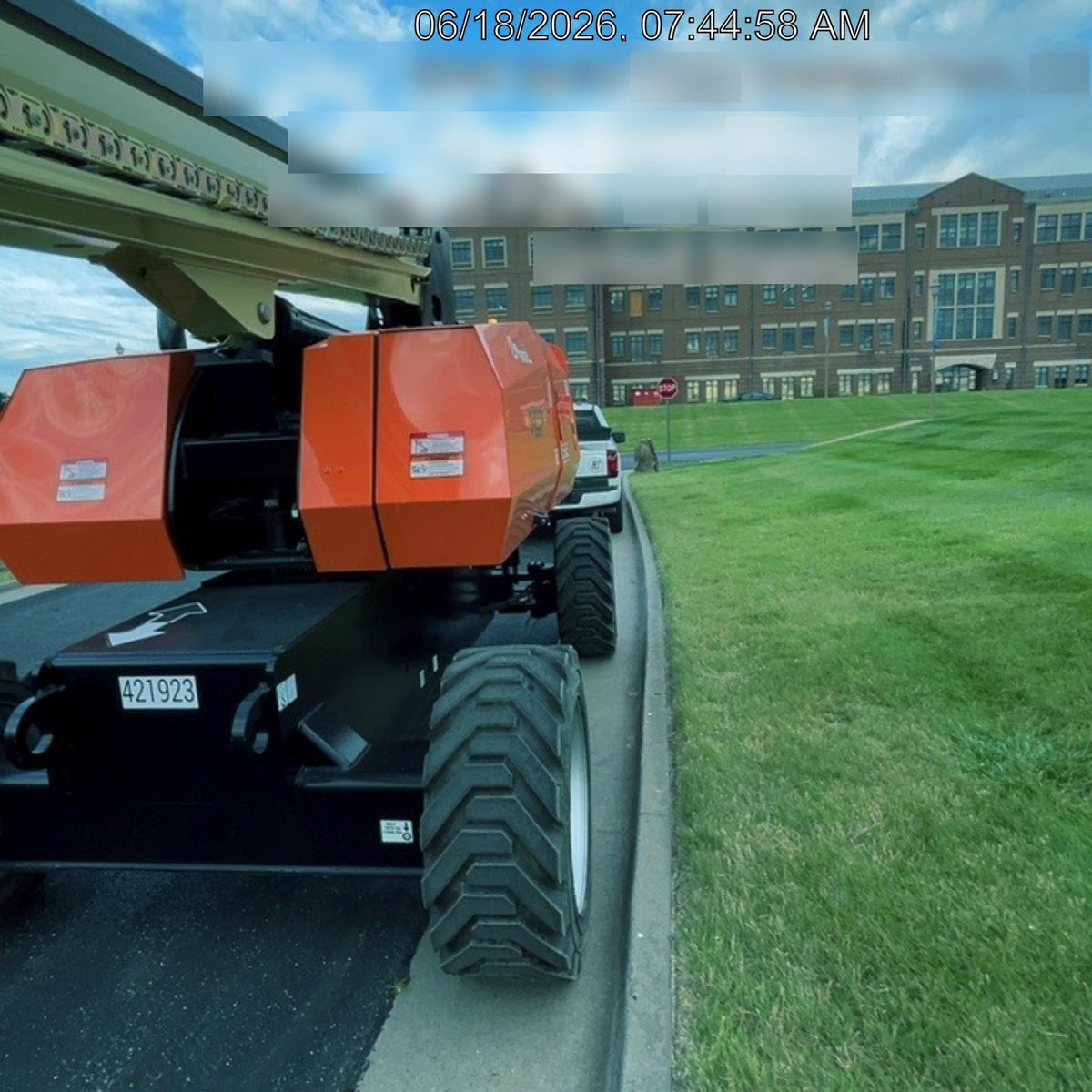 2024 JLG 860SJ