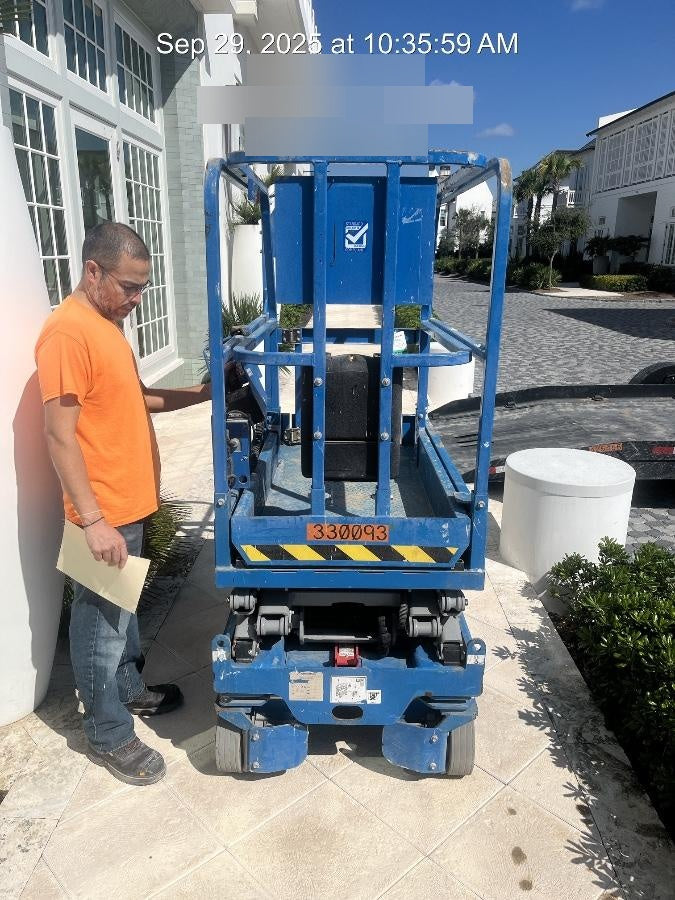 2023 GENIE GS-1432
