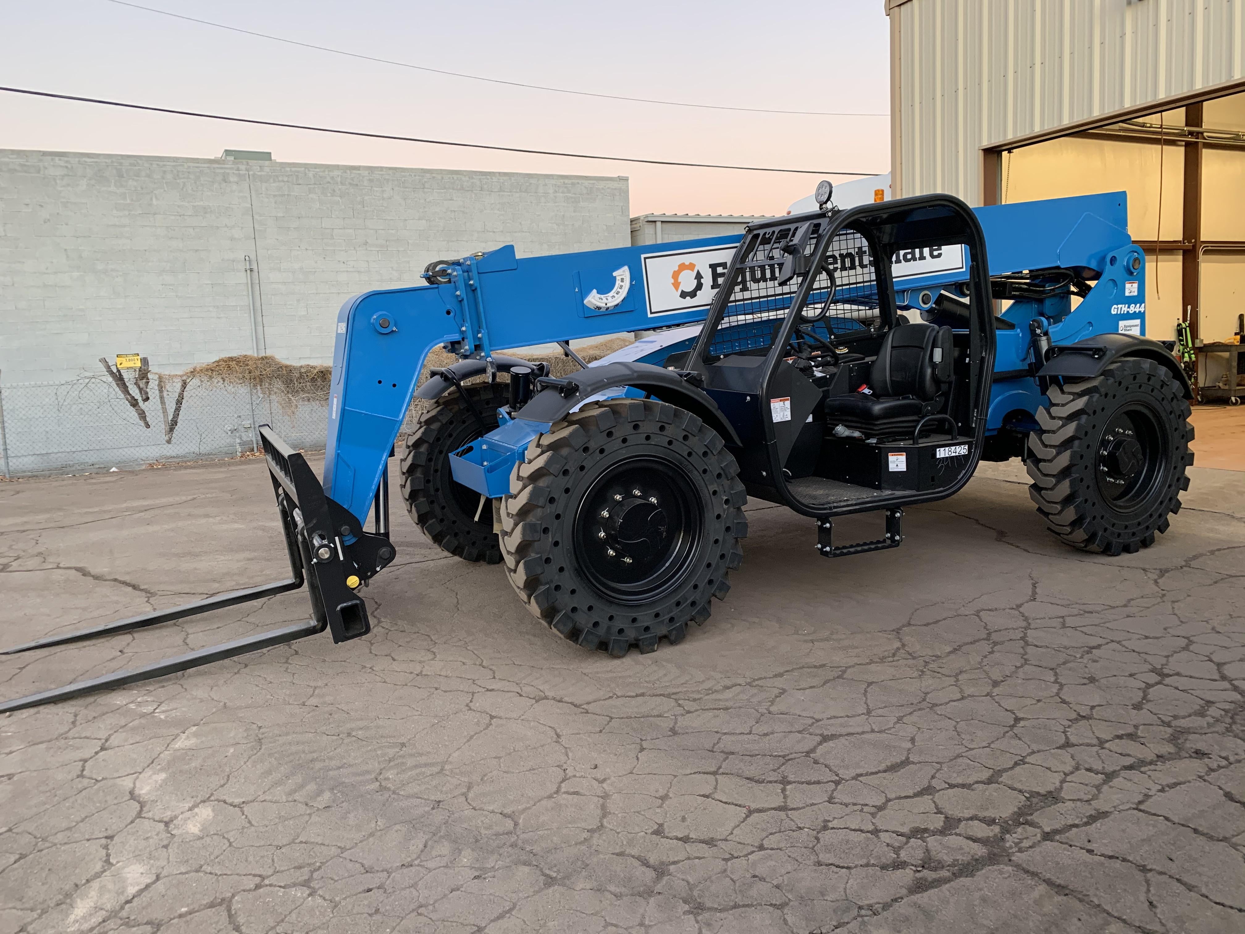 2020 GENIE GTH-844