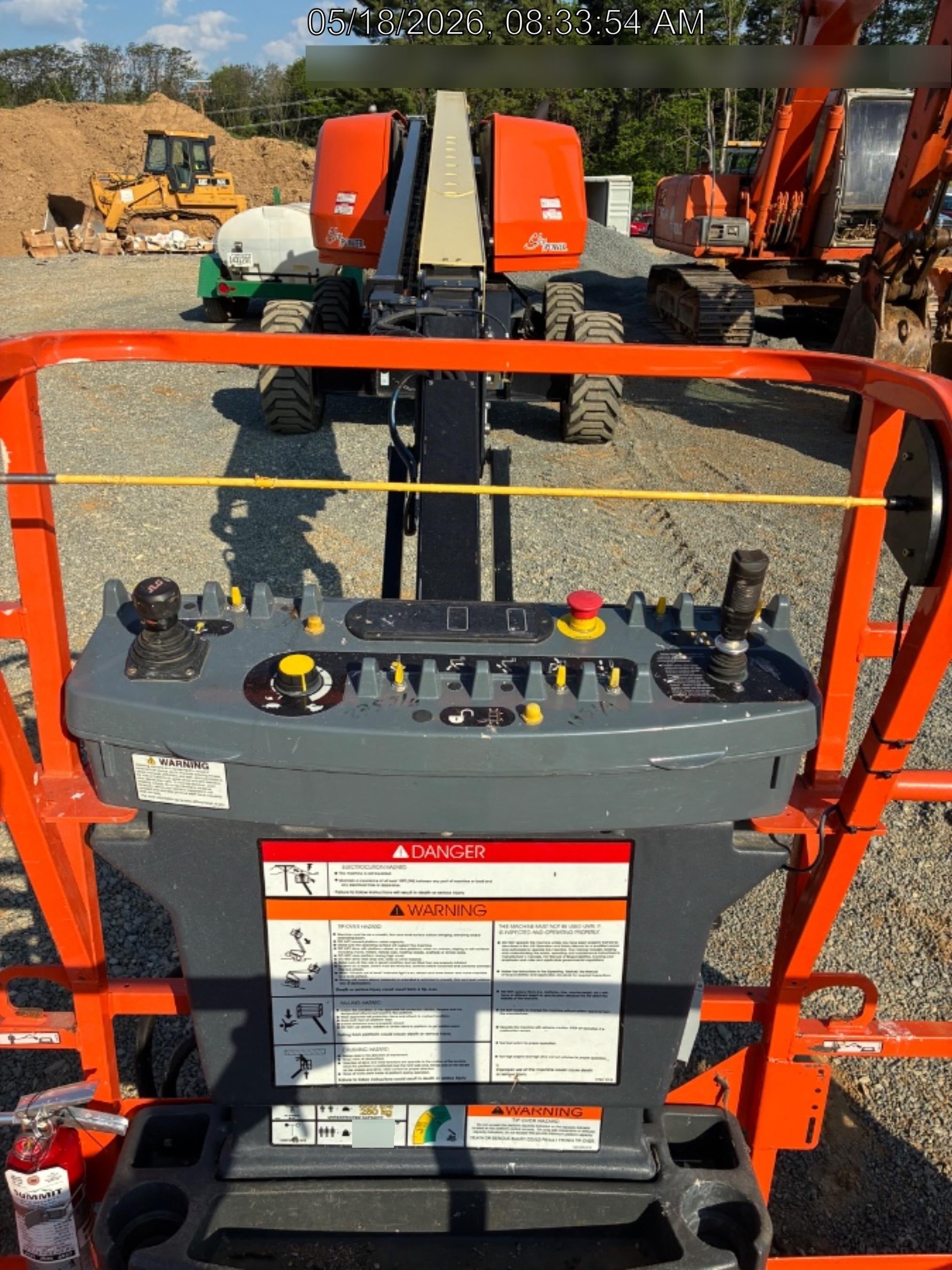 2025 JLG 660SJ