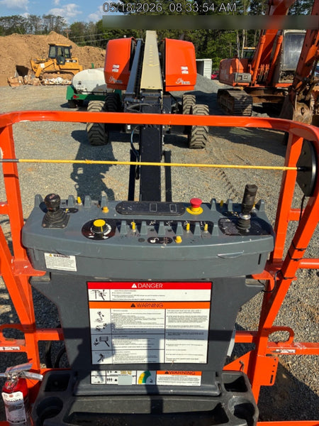 2025 JLG 660SJ