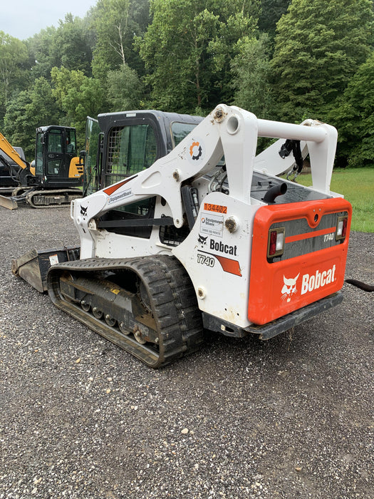 2021 BOBCAT T740