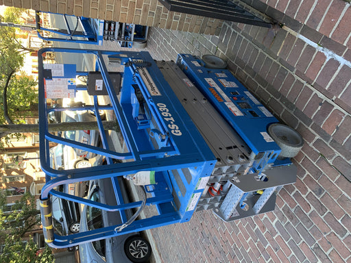 2020 Genie GS-1930 Fixed rails with chain entry gate - Pre A92.20