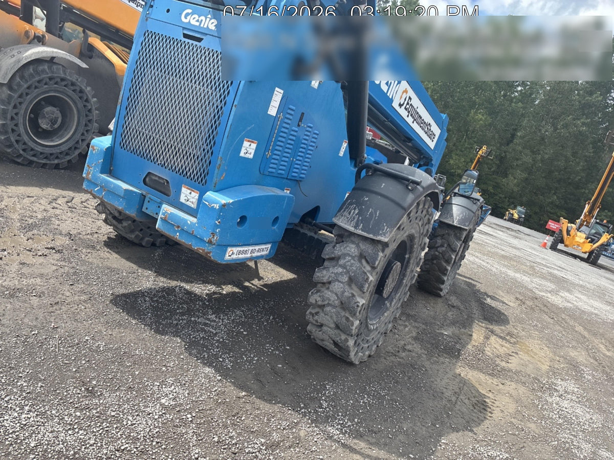 2018 Genie GTH-1056 Genie GTH-1056 w/Enclosed Cab w/HVAC, Work Lights, Solid Tires, Beacon, 60" Carriage and Forks
