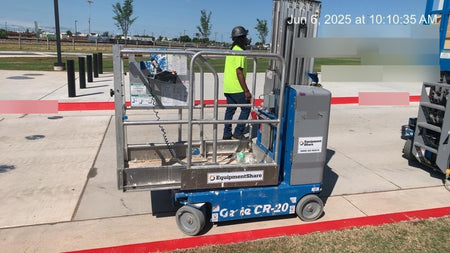 2019 GENIE GR-20