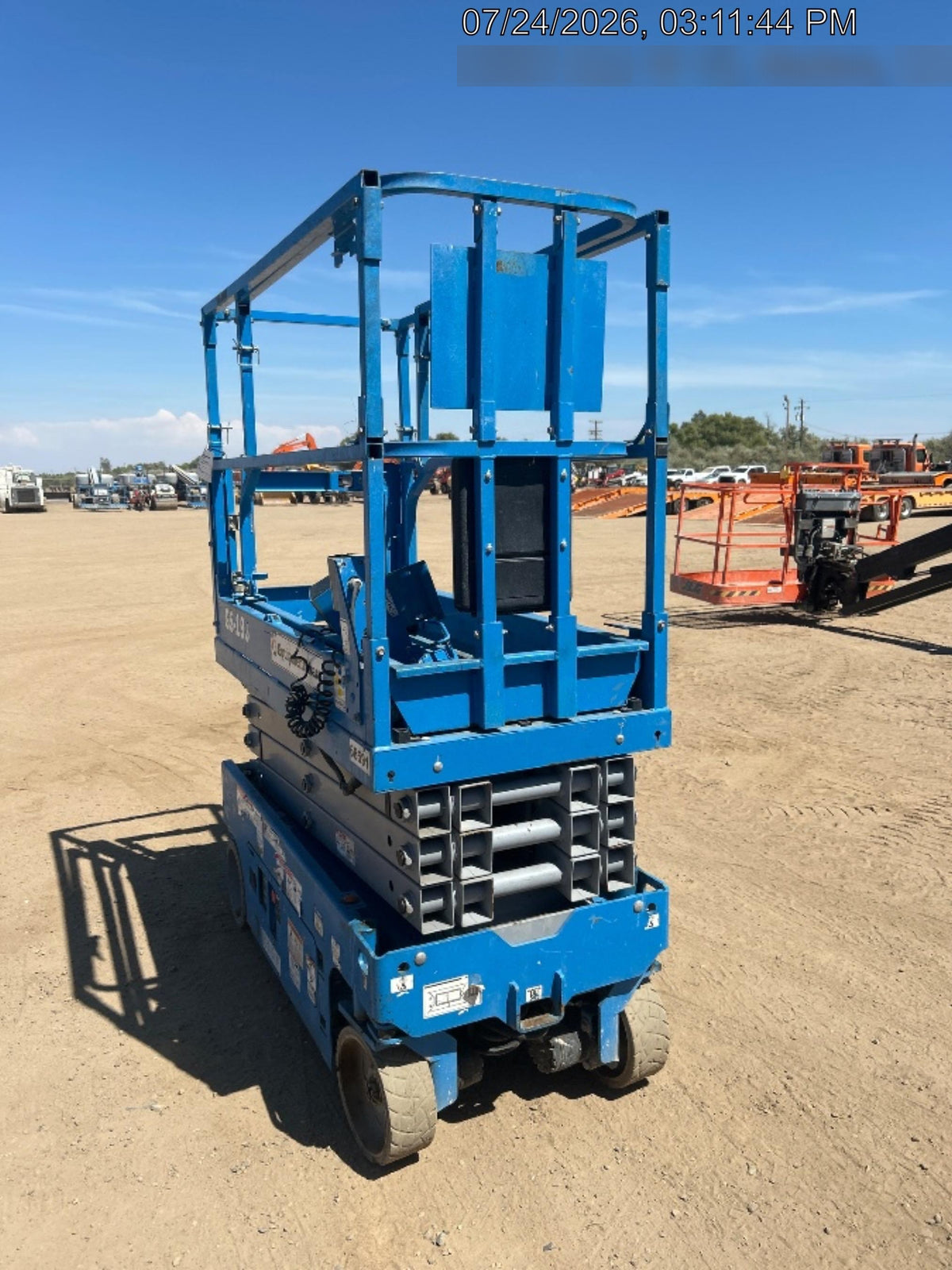2020 Genie GS-1930 Solid Non Marking Tires, Beacon, Folding rails with half height swing gate, 800W Inverter