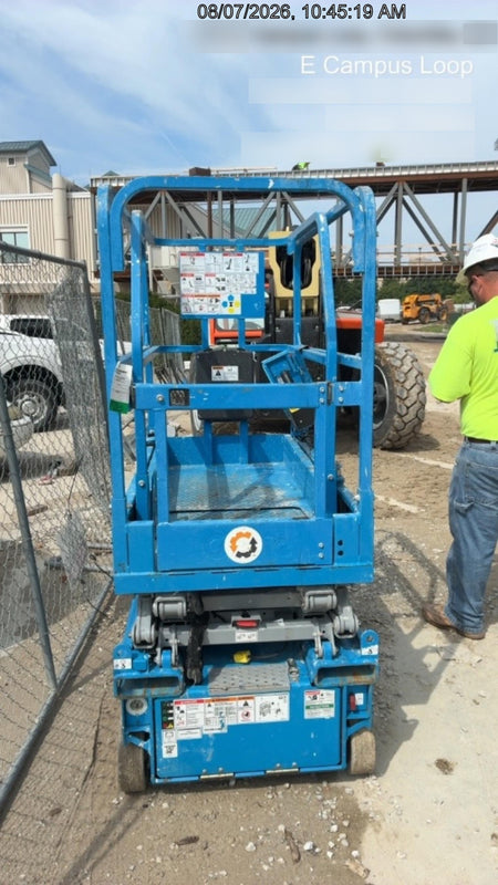 2023 GENIE GS-1432