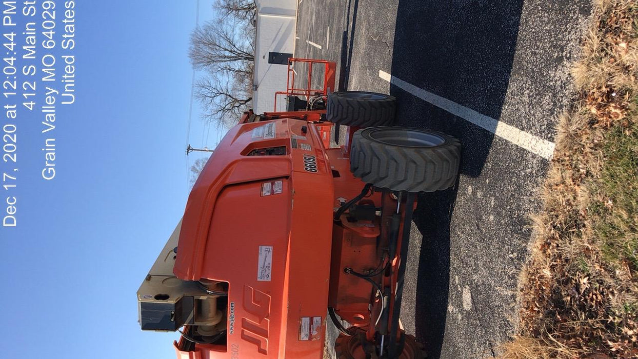 2019 JLG 660SJ