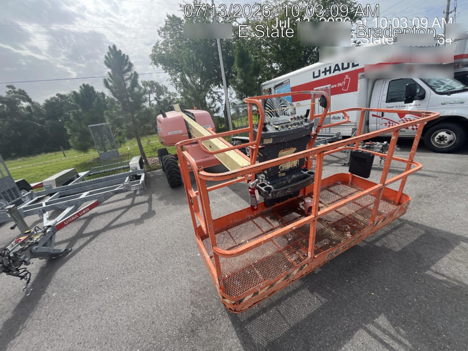 2021 JLG 400S