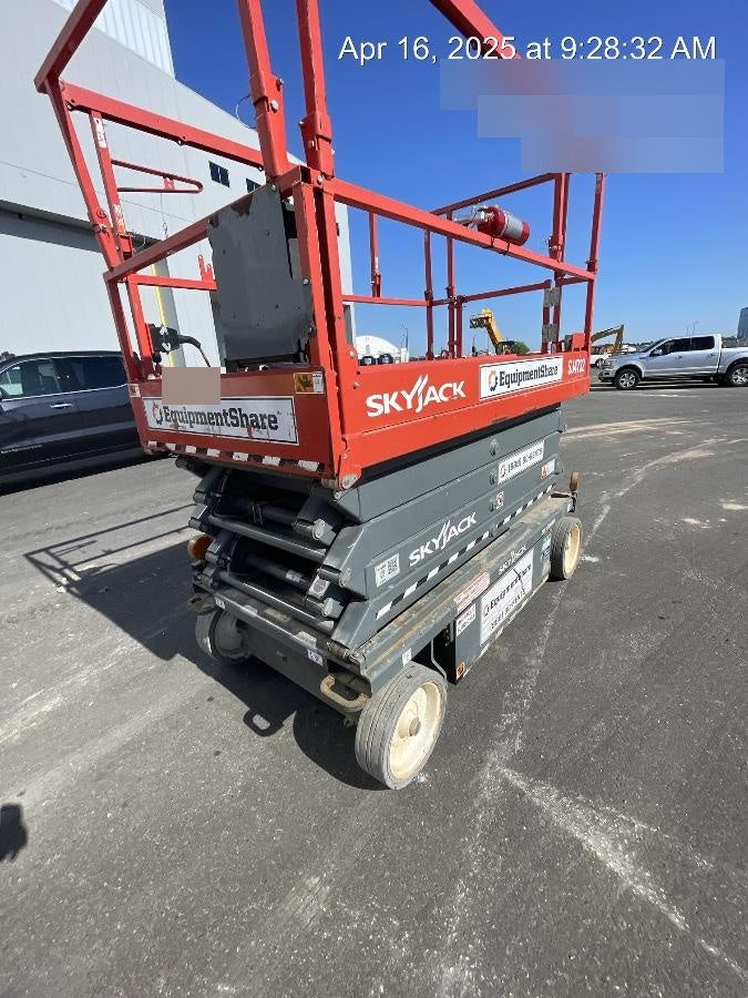 2021 SKYJACK SJ4732