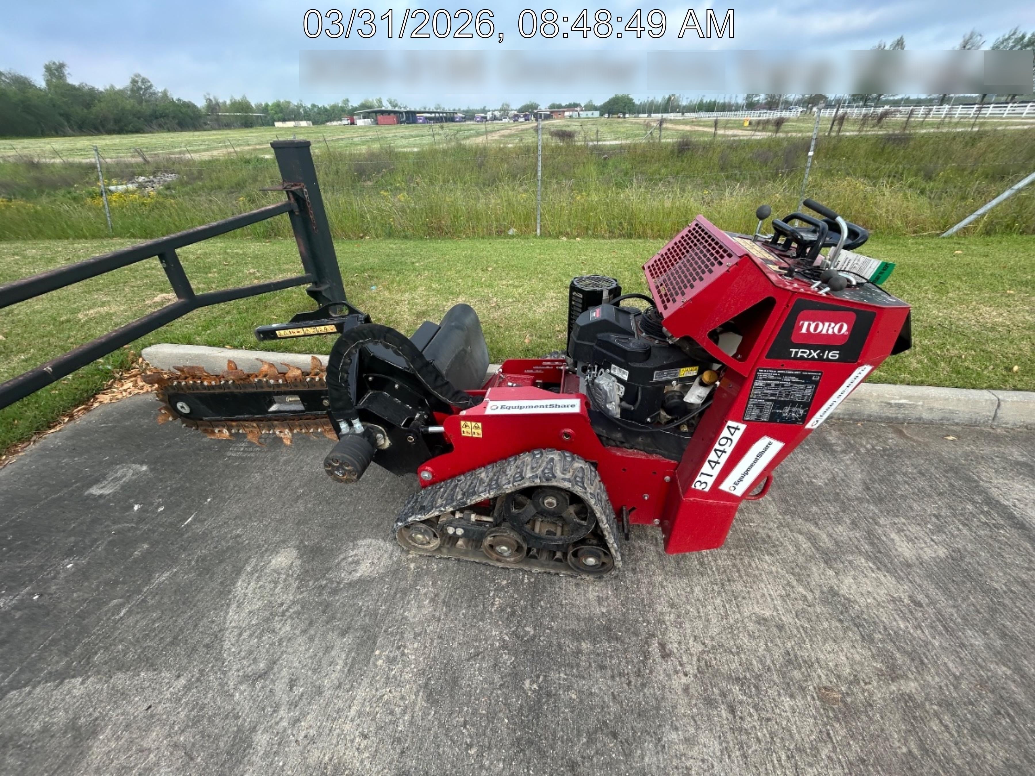 2023 TORO TRX-16