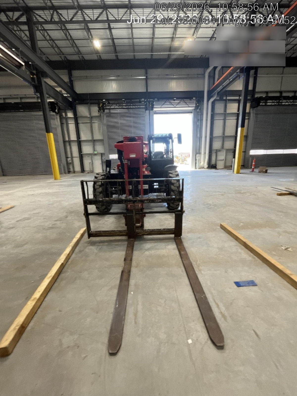 2020 Manitou MTA8044 Cab/Heat/Air, Solid Tires, Work Lights, Beacon, Aux Hydraulics, Back up Alarm, Lifting Eye, Mirrors, ES Keypad