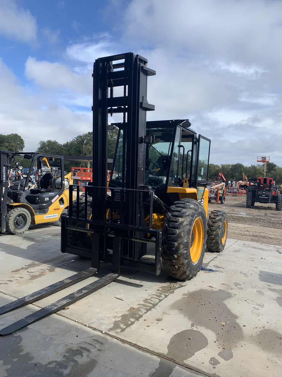 2021 JCB 940-4