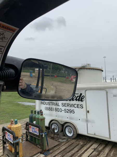 2019 CASE 588H