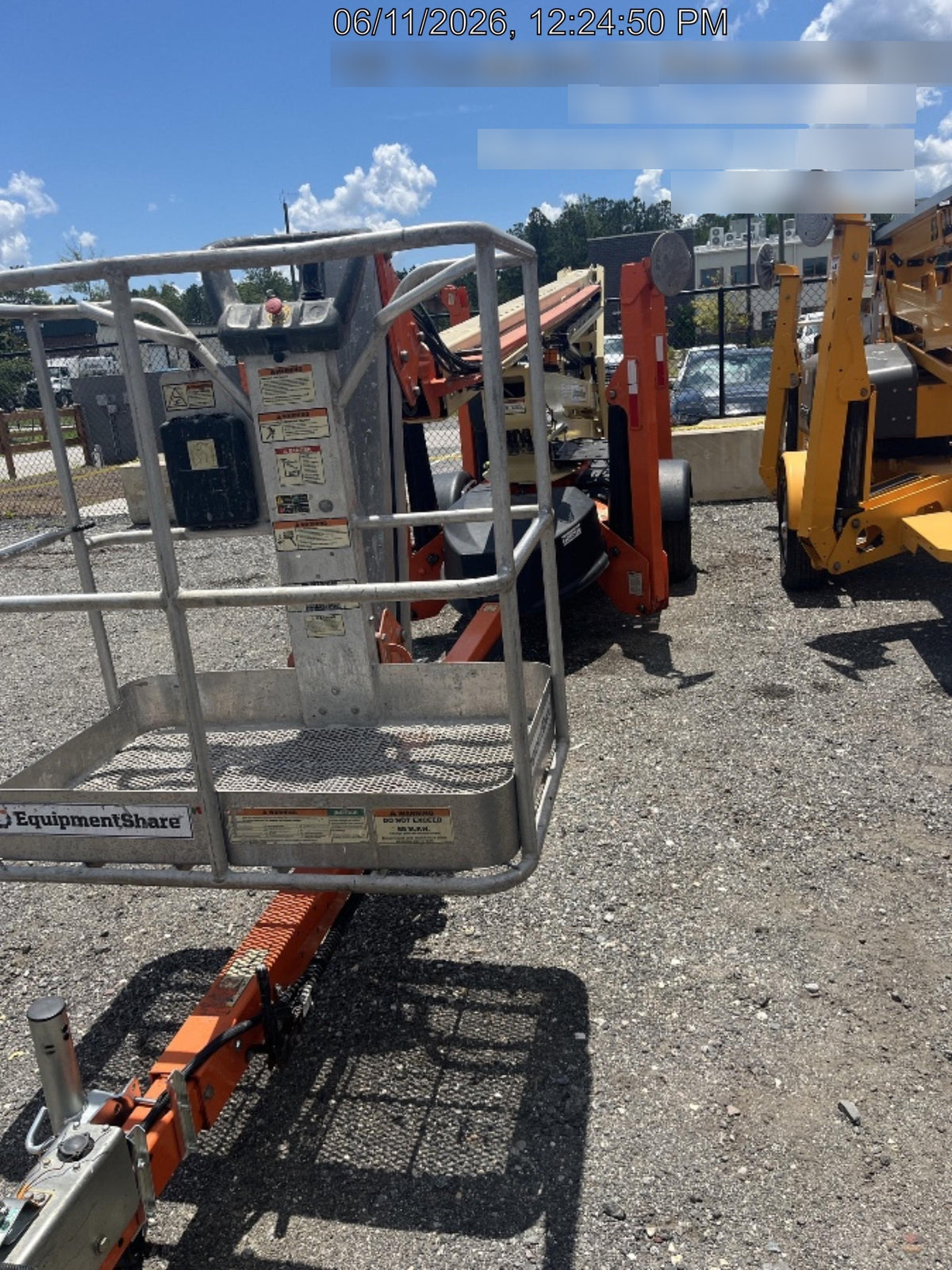 2022 JLG T500J