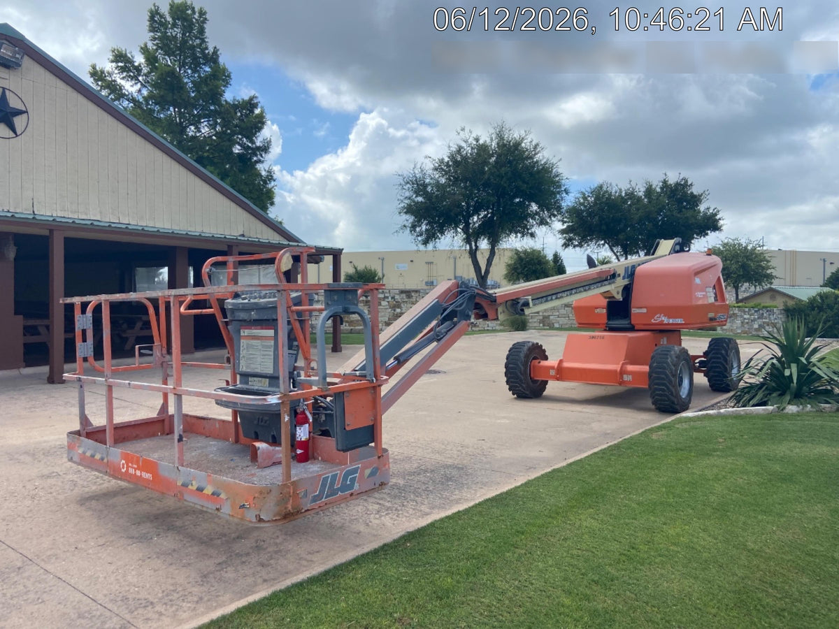 2023 JLG 460SJ