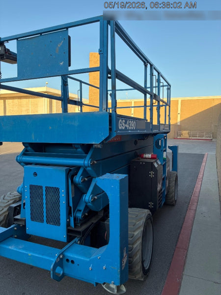 2020 GENIE GS-4390 RT