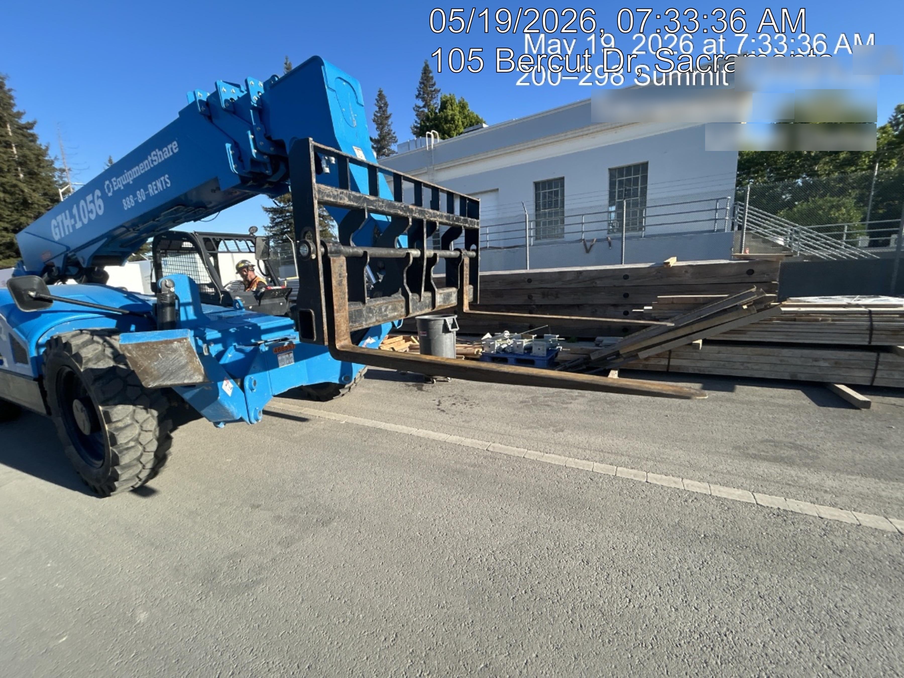 2024 GENIE GTH-1056