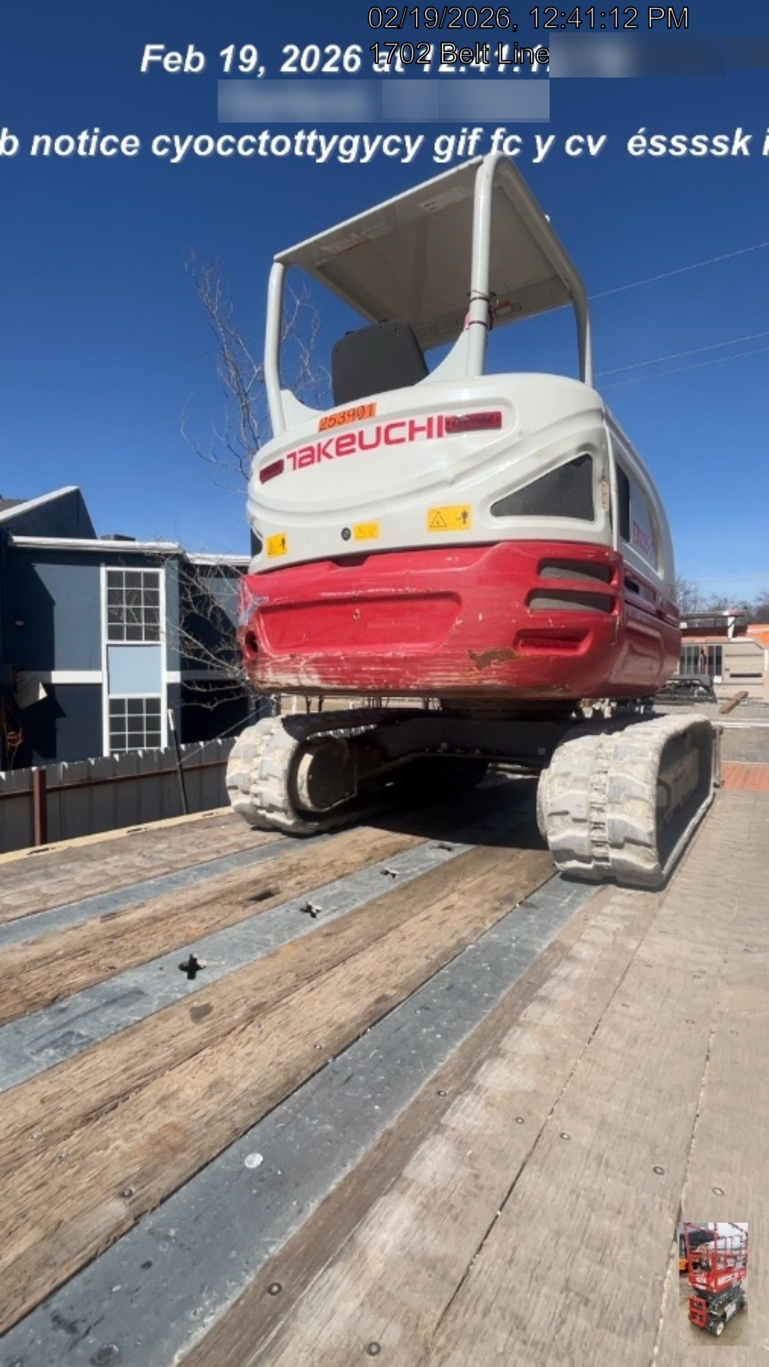 2022 TAKEUCHI TB235-2R