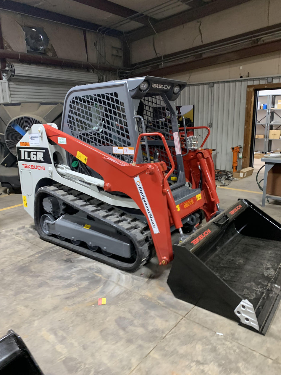 2022 TAKEUCHI TL6R