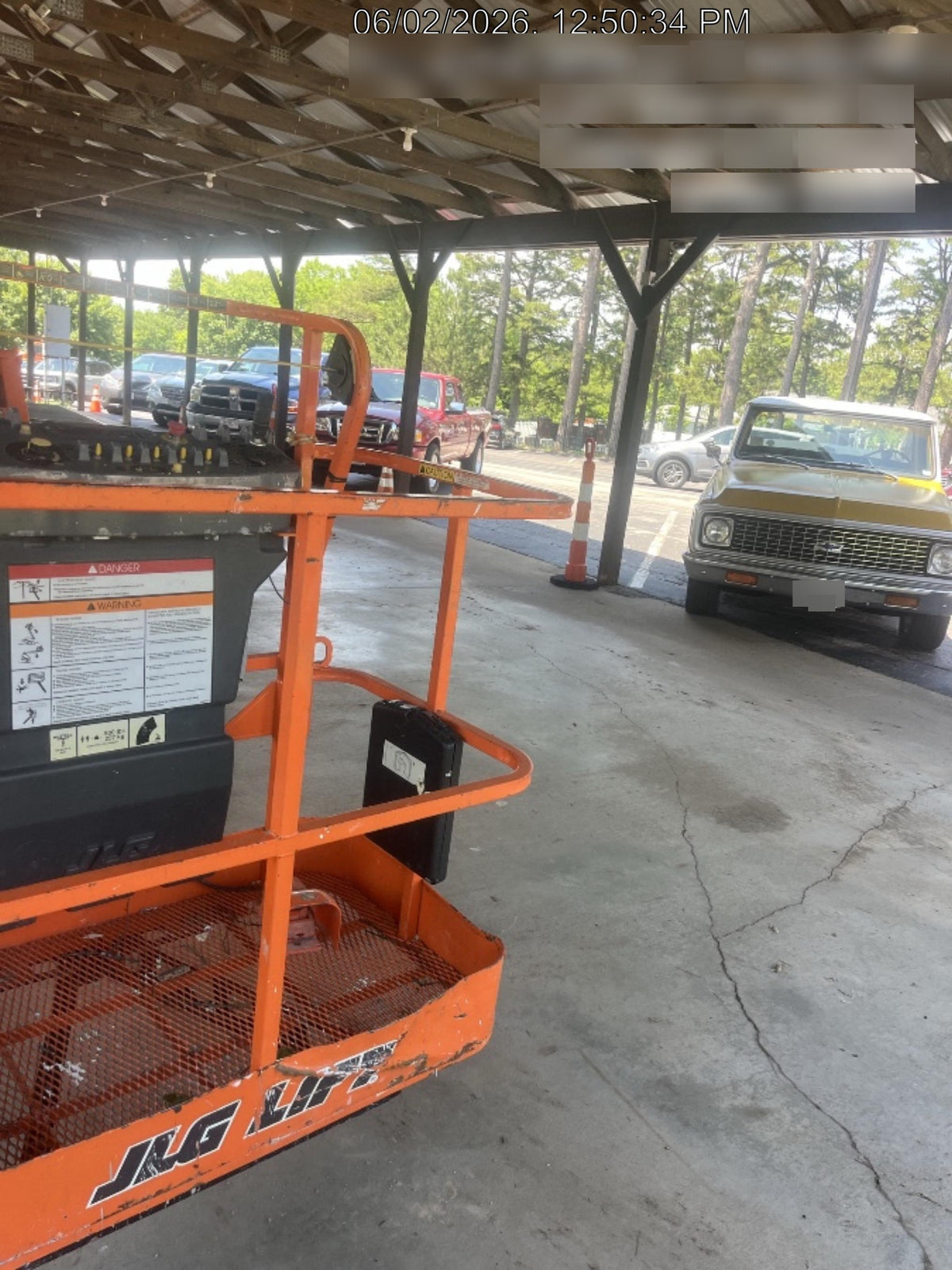 2019 JLG E300AJP