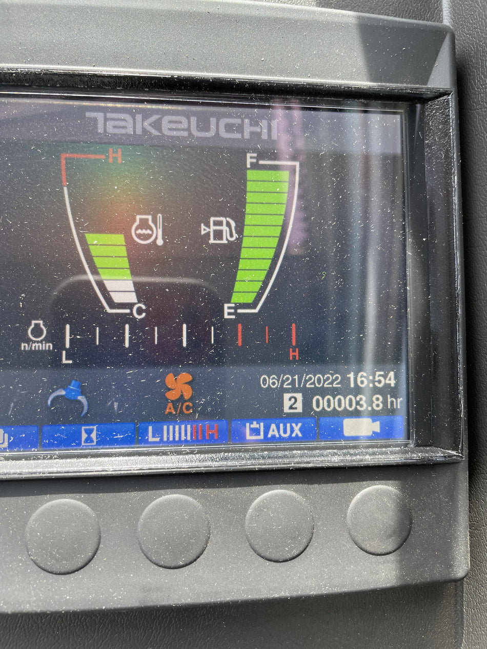 2022 TAKEUCHI TB290-CR