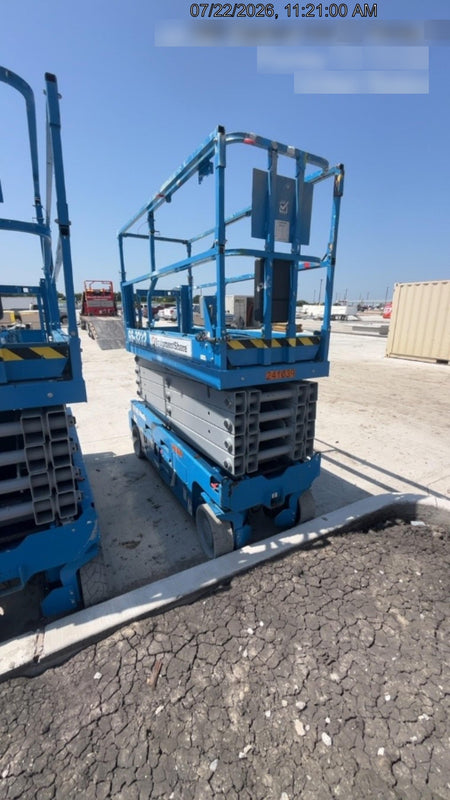2022 GENIE GS-3232