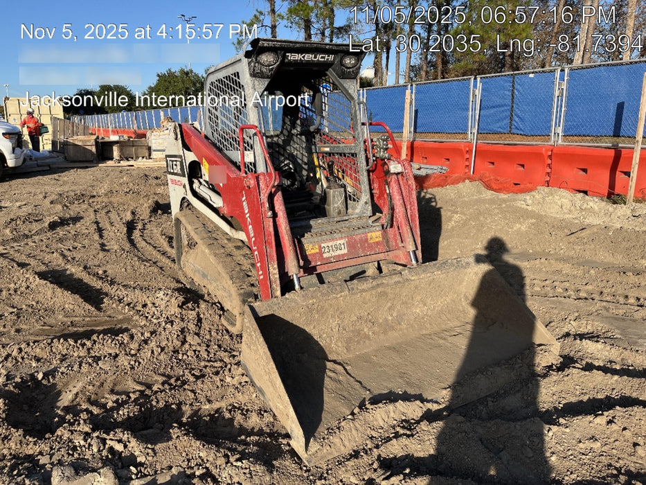 2022 TAKEUCHI TL6R