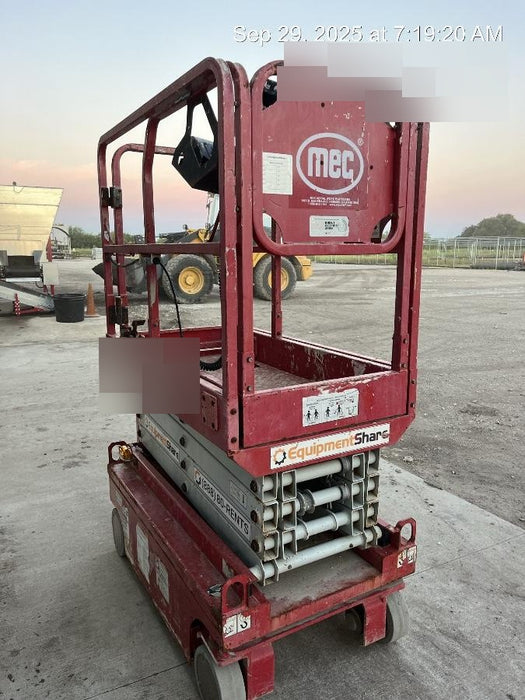 2019 MEC 1330SE MEC 1330SE w/ES Track Hardware, Full Extended 2 Year Warranty