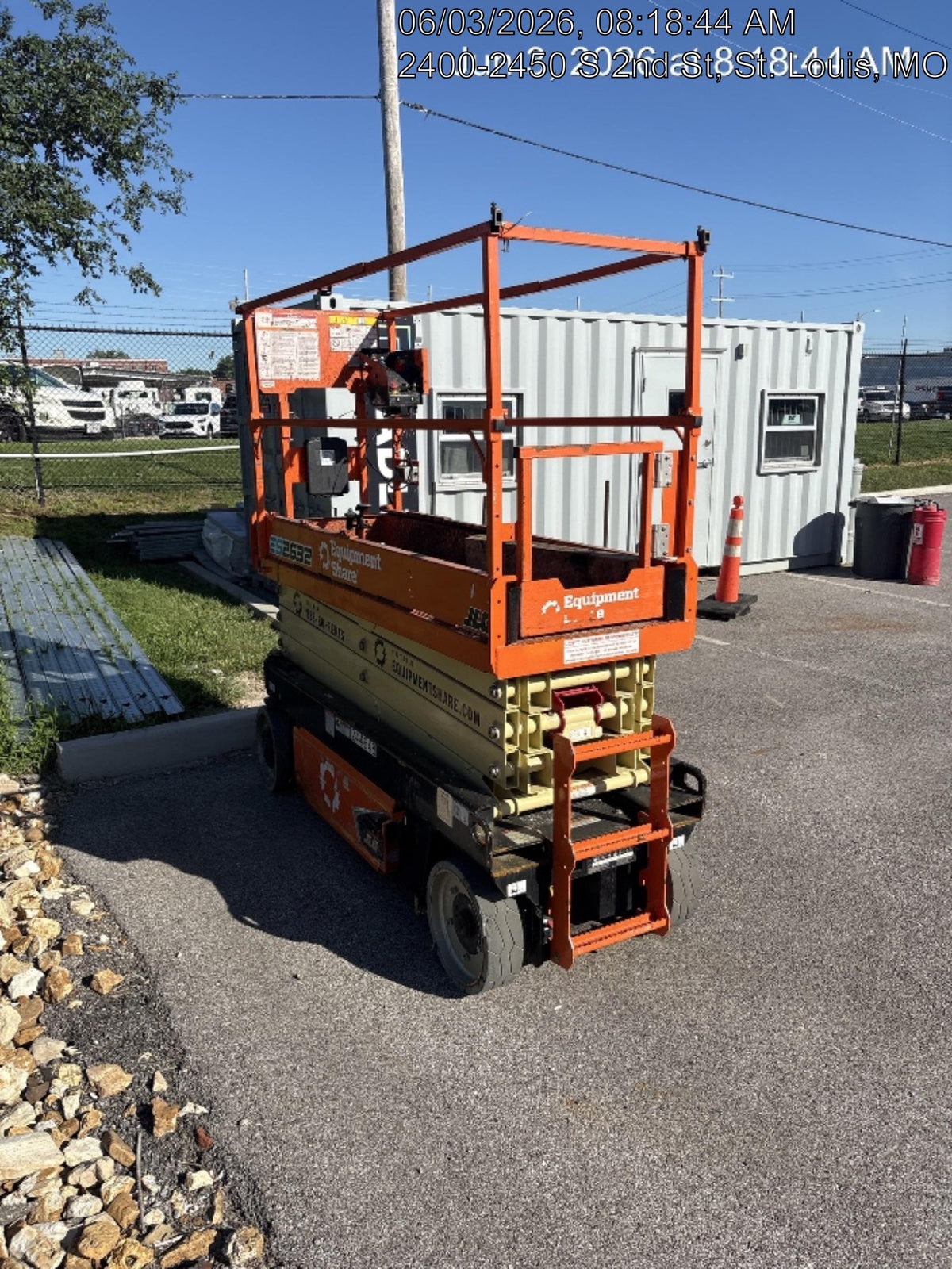 2022 JLG ES2632
