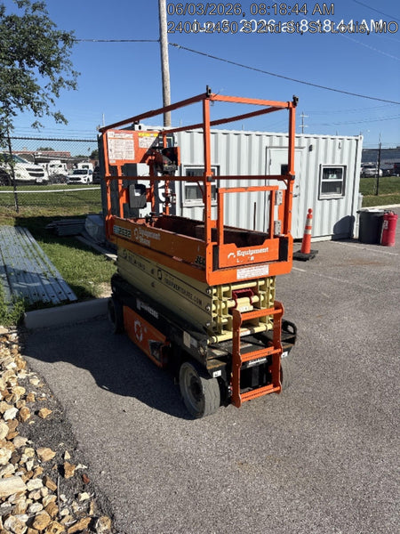 2022 JLG ES2632