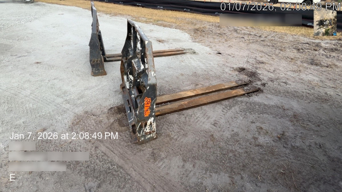 2019 PALADIN 48" Pallet Forks - Paladin
