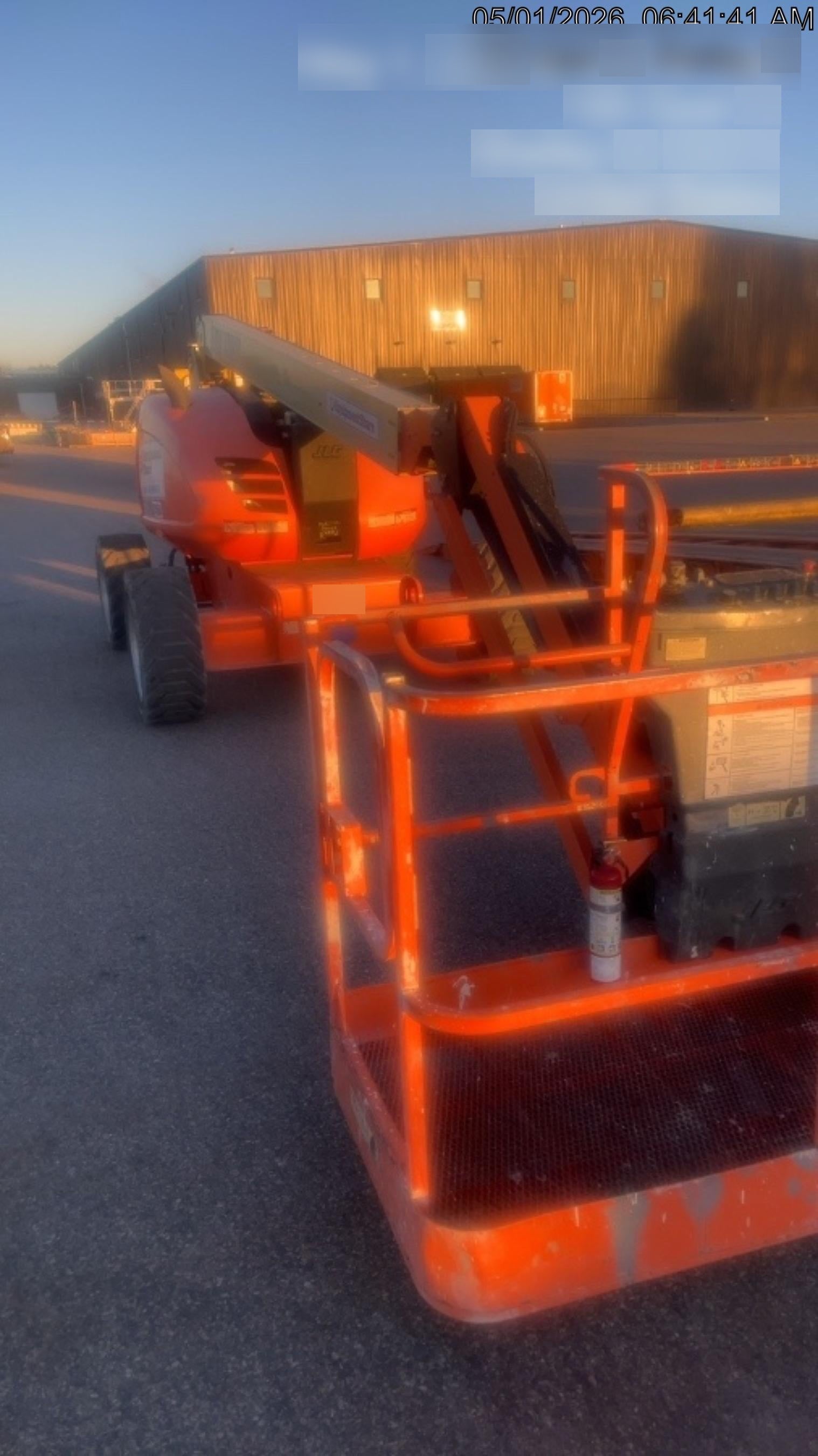 2019 JLG 600AJ