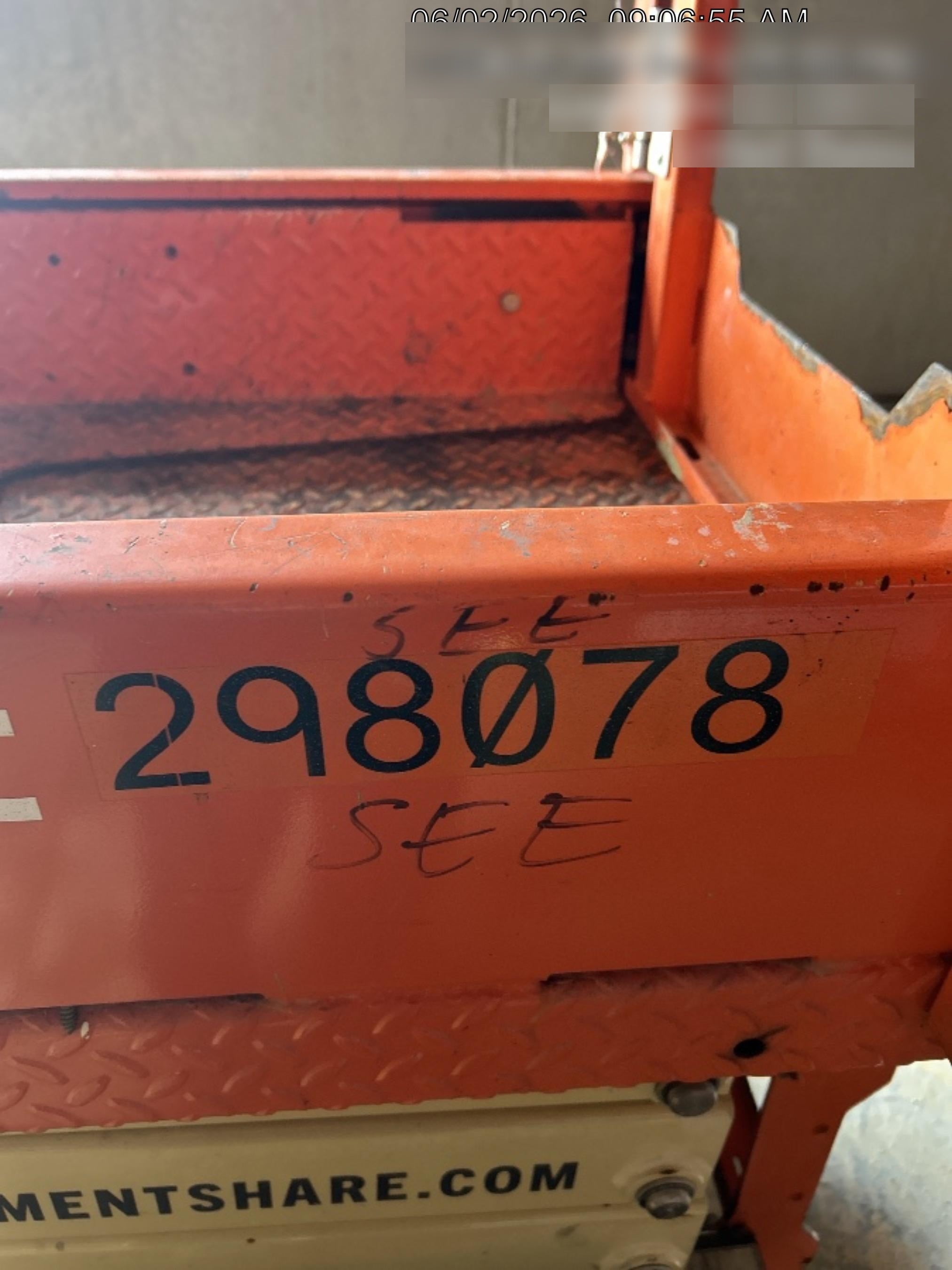 2023 JLG ES1932