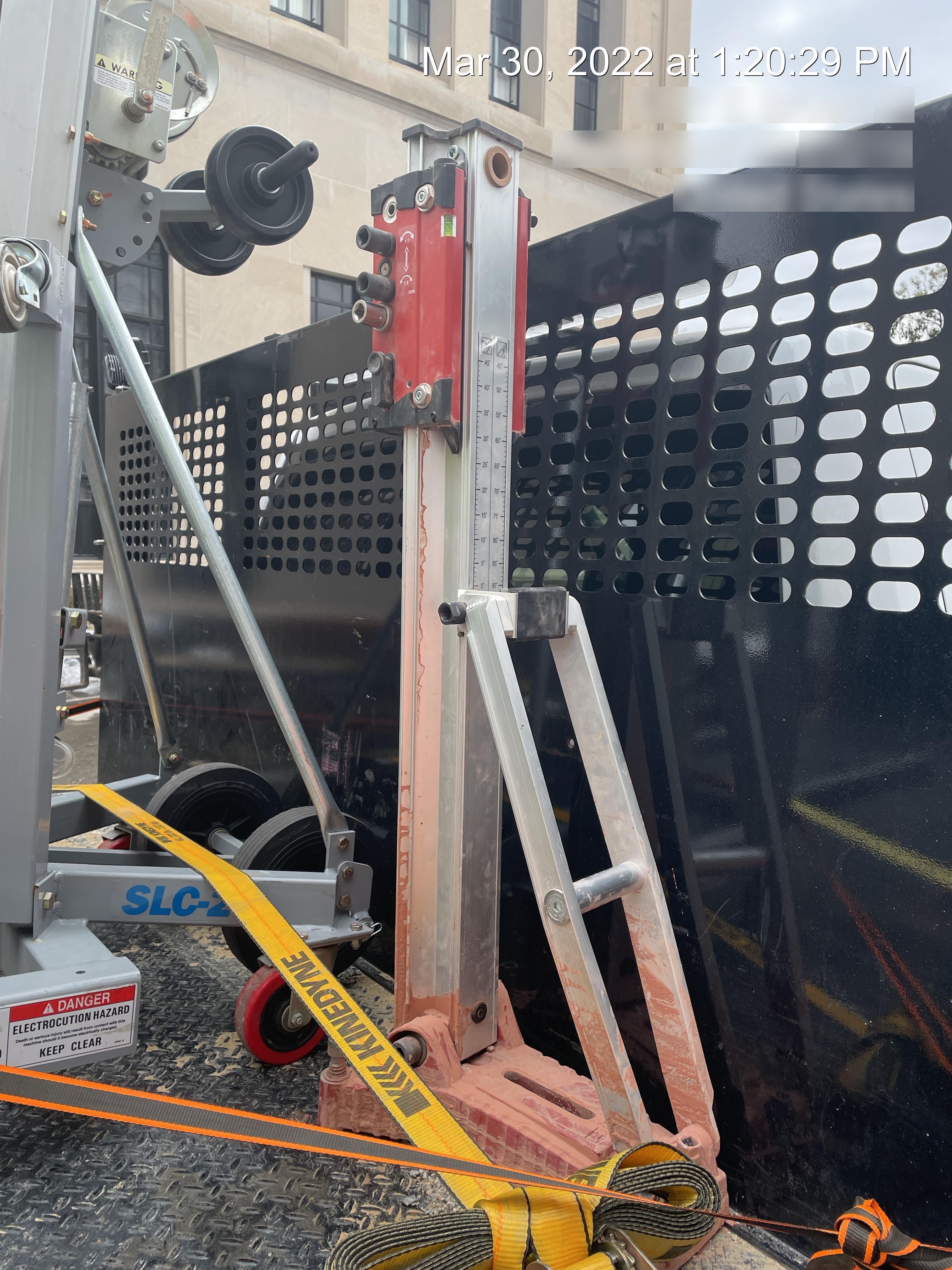 2021 HILTI DD250E