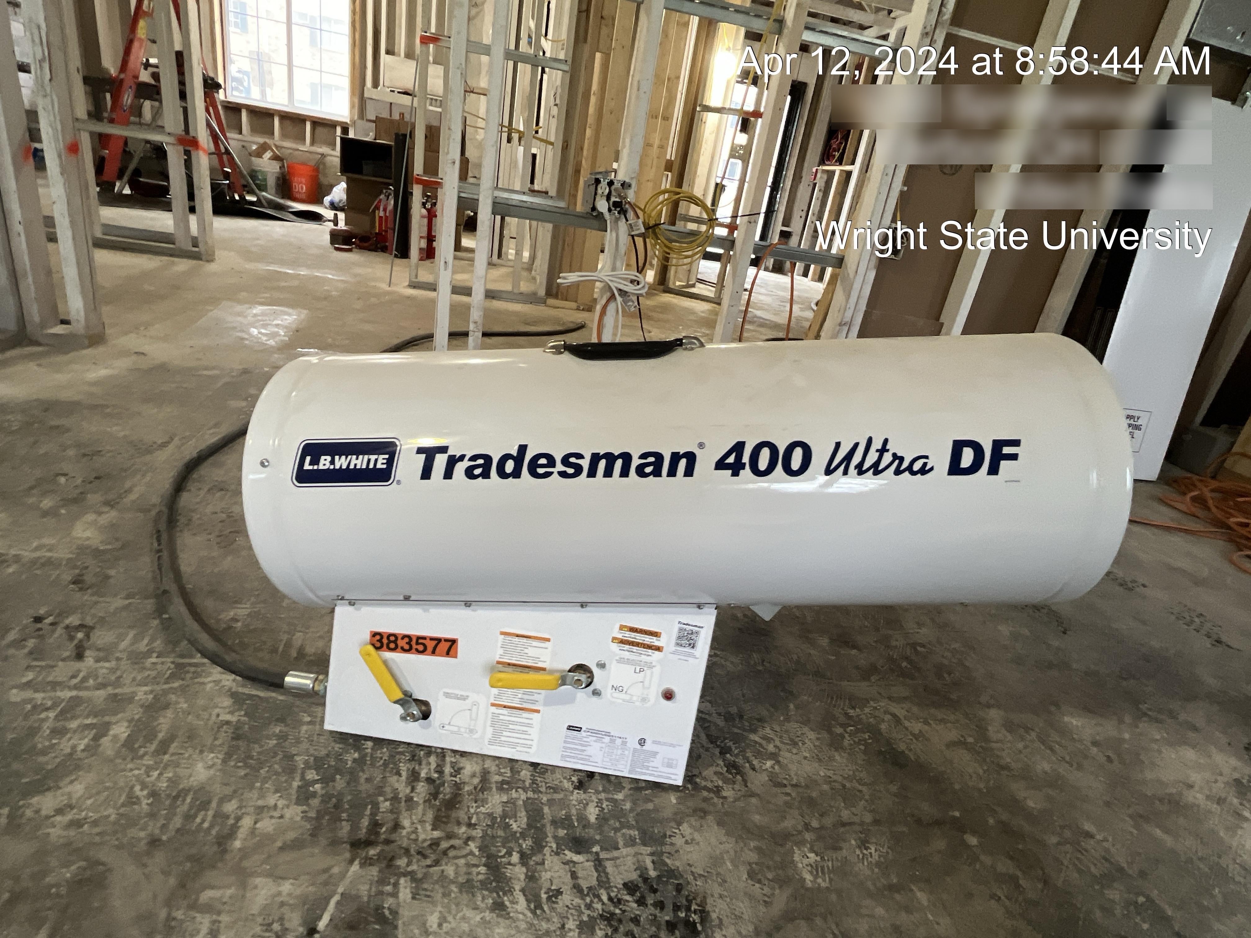 2024 LB WHITE Tradesman 400 Ultra DF