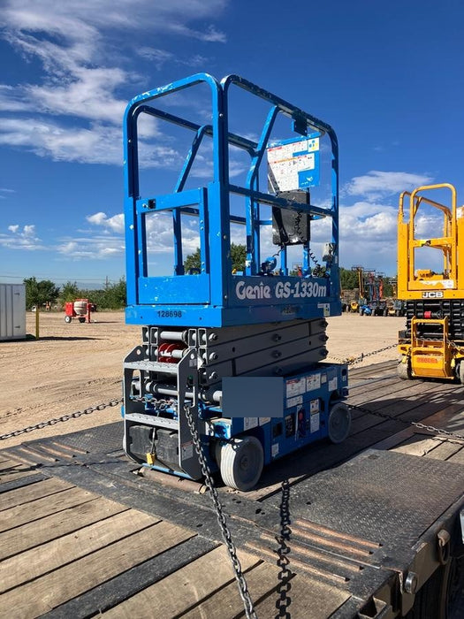 2021 GENIE GS-1330m