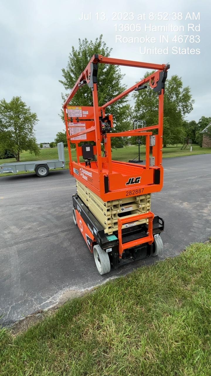 2022 JLG ES1932