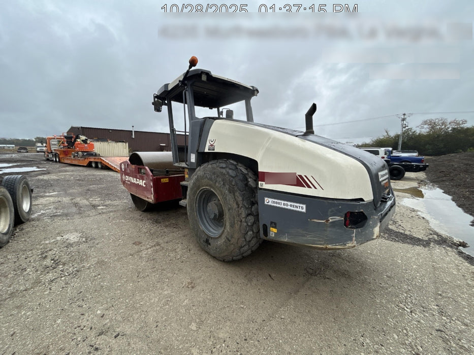 2020 DYNAPAC CA2500D