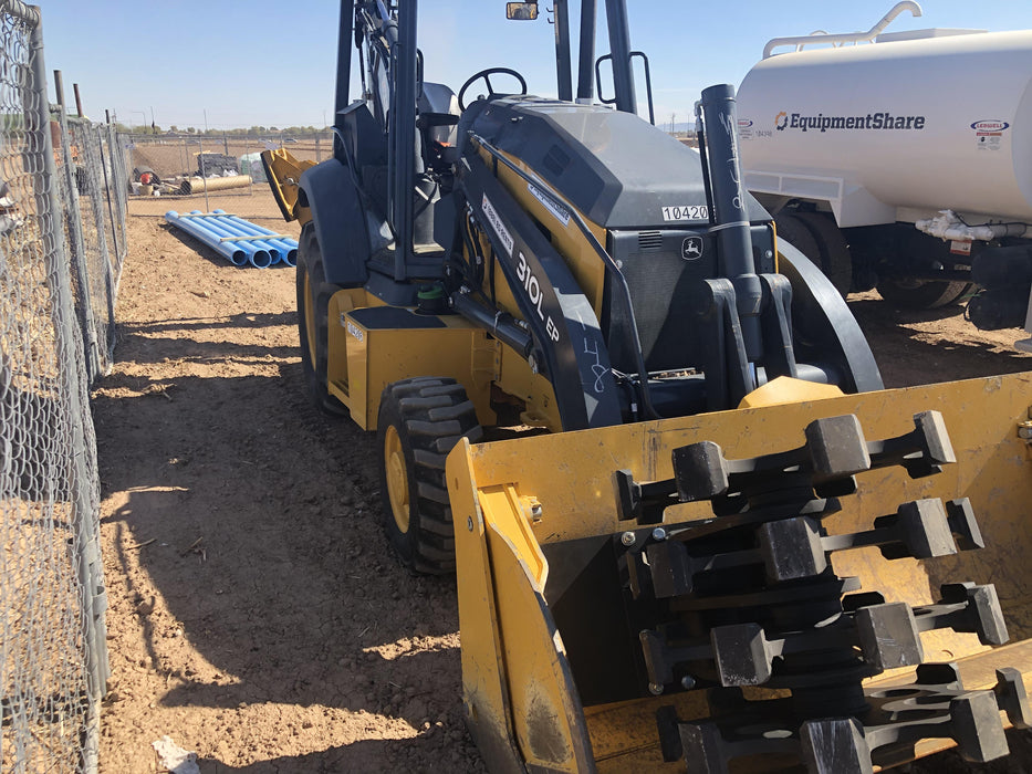 2020 John Deere 310LEP - Extendable Stick Canopy, 4WD, Extendable Stick, Pilot Controls, 2 Way Hydraulics, TAG Manual QC