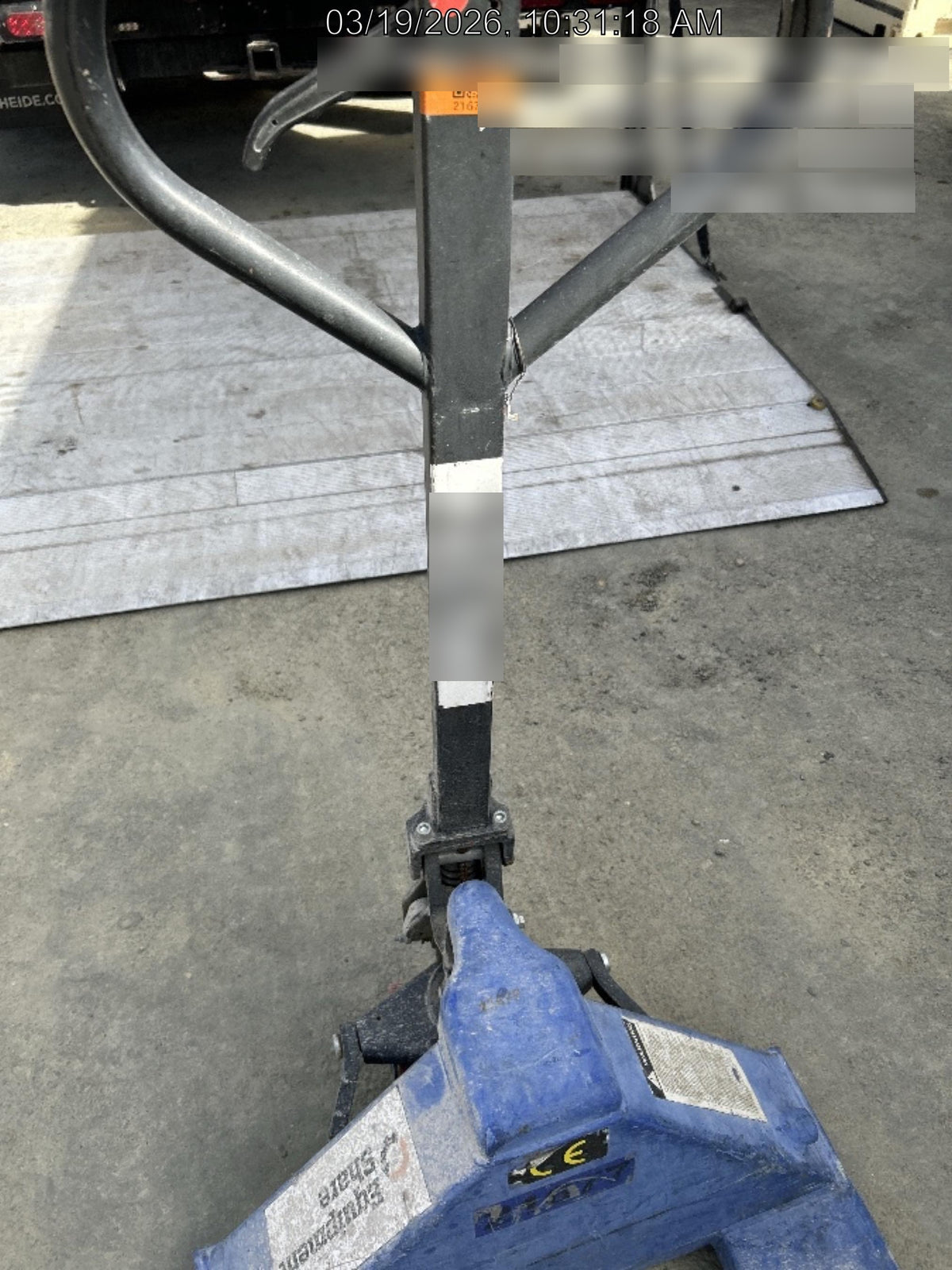2019 EQUIPRITE ECON 5500 LB PALLET JACK