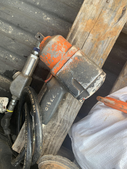 2020 MICHIGAN PNEUMATIC 750SS