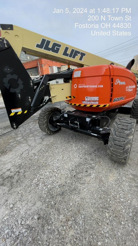 2023 JLG 600AJ